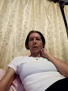 Tania9876 online show from July 28, 2026, 8:52 pm