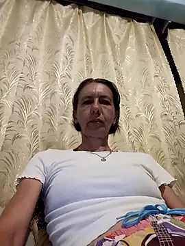 Tania9876 online show from June 26, 2026, 7:09 pm
