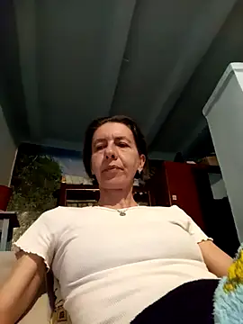 Tania9876 online show from April 28, 2026, 6:01 pm