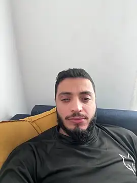 Snapshot of SoftAmjad chatting on May 9, 2026, 2:53 pm SoftAmjad online show from May 9, 2026, 2:53 pm