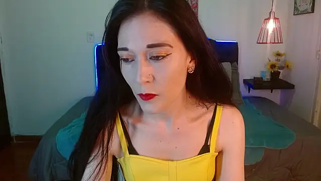 Snapshot of Mylu_xx chatting on July 31, 2026, 1:43 pm Mylu xx online show from July 31, 2026, 1:43 pm