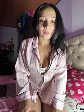 nami rosee online show from March 16, 2026, 4:53 am