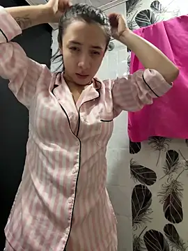 nami rosee online show from March 16, 2026, 8:11 pm