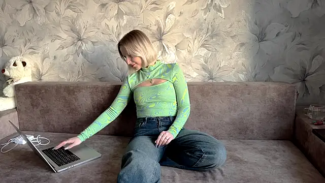 RebbecaBabe online show from March 14, 2026, 3:51 pm