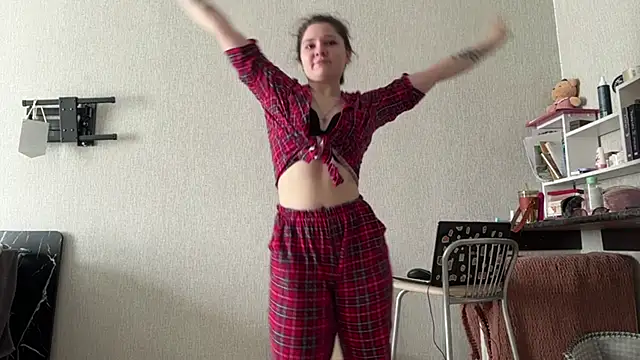 Emmiebutwihu online show from May 4, 2026, 12:36 am