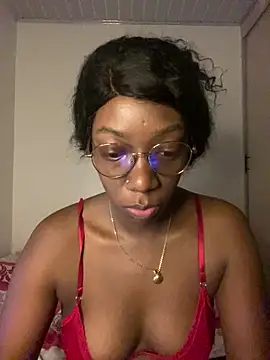 GaiaFiore online show from April 8, 2026, 9:33 am