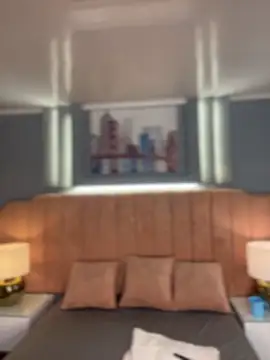 Bella-Ferrer online show from April 11, 2026, 6:11 pm