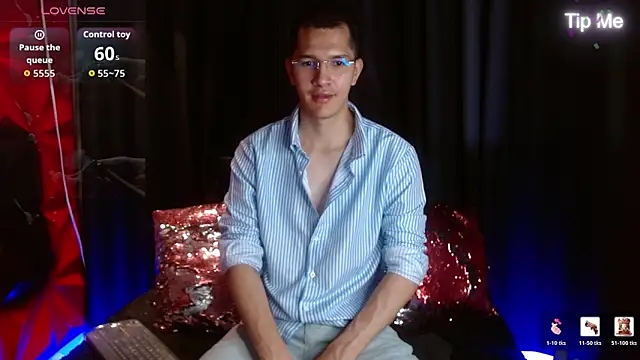 MilanDavid1 online show from April 16, 2026, 4:41 pm