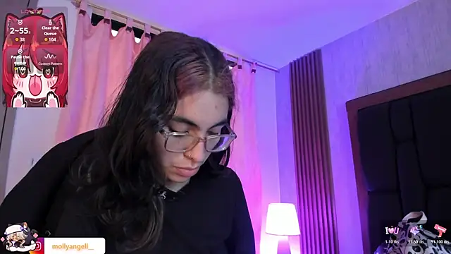 Molly A online show from June 24, 2026, 2:48 pm