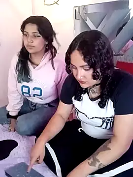 Liily Foxxy online show from March 12, 2026, 11:36 am