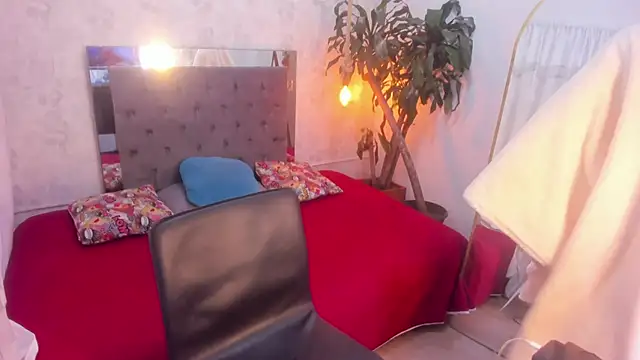 zarina rouse online show from March 11, 2026, 8:58 pm