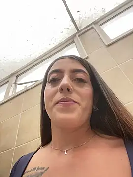 Snapshot of Electra_Pinkk chatting on July 1, 2026, 12:49 pm Electra Pinkk online show from July 1, 2026, 12:49 pm