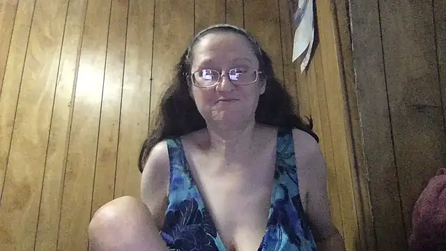 Snapshot of milfmichelle69 chatting on July 21, 2026, 12:35 am milfmichelle69 online show from July 21, 2026, 12:35 am