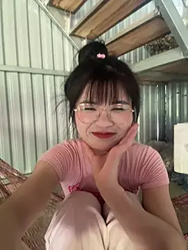 Cum-withyou online show from May 16, 2026, 7:29 am