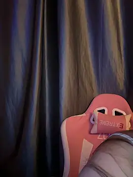 Cum-withyou online show from May 13, 2026, 5:20 pm