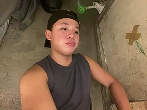 urasianrey online show from April 22, 2026, 5:31 pm