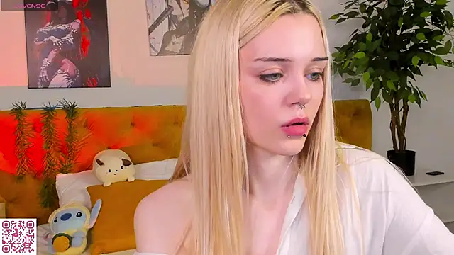 Snapshot of Mimi_angels chatting on June 1, 2026, 1:17 am Mimi angels online show from June 1, 2026, 1:17 am