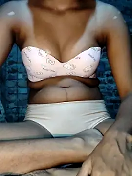  Sexy Queen  online show from June 18, 2026, 8:57 am