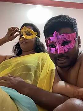 Snapshot of kasicouple69 chatting on March 19, 2026, 3:56 pm kasicouple69 online show from March 19, 2026, 3:56 pm