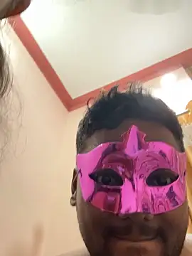 Snapshot of kasicouple69 chatting on March 21, 2026, 5:17 pm kasicouple69 online show from March 21, 2026, 5:17 pm