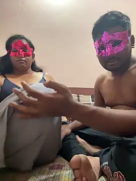 Snapshot of kasicouple69 chatting on March 18, 2026, 4:19 pm kasicouple69 online show from March 18, 2026, 4:19 pm