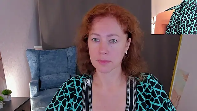 LeticiaRomano online show from June 14, 2026, 4:03 am