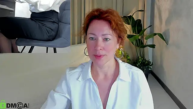 LeticiaRomano online show from May 15, 2026, 4:10 am