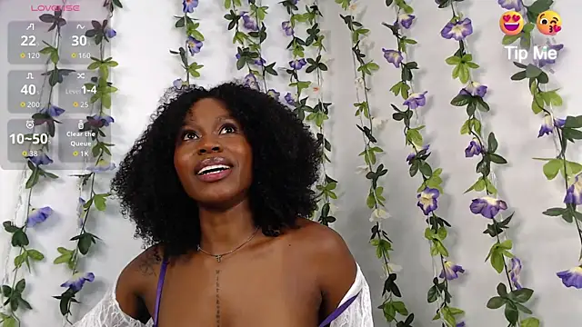 Yuliana miiller online show from March 18, 2026, 7:26 pm