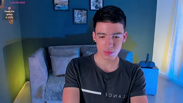 david osorio online show from April 22, 2026, 8:15 pm