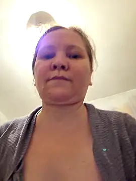  LOLA-LOLA  online show from March 16, 2026, 4:21 pm