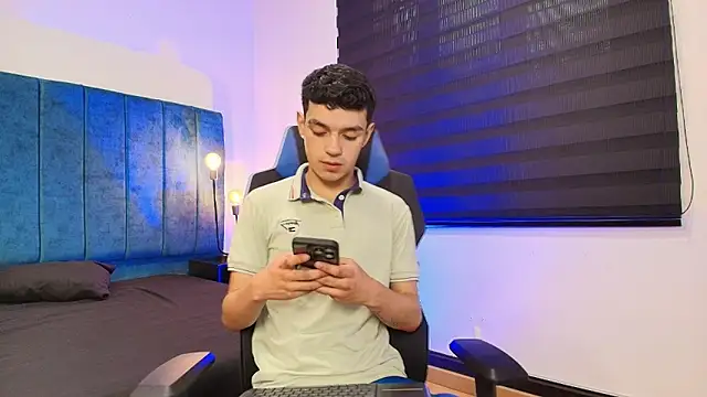 MikeLawford  online show from March 16, 2026, 8:11 pm