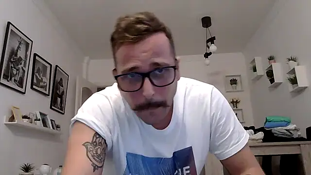 yanick931 online show from April 25, 2026, 9:45 pm