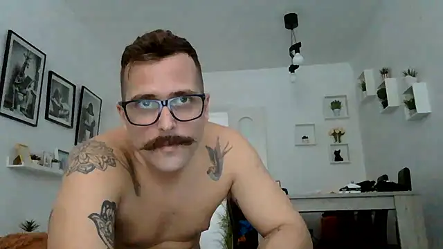 Snapshot of yanick931 chatting on July 1, 2026, 10:59 am yanick931 online show from July 1, 2026, 10:59 am
