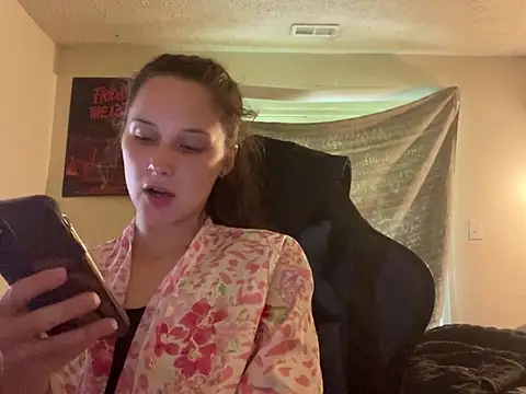Snapshot of urfavgamergurl chatting on July 21, 2026, 8:21 pm urfavgamergurl online show from July 21, 2026, 8:21 pm