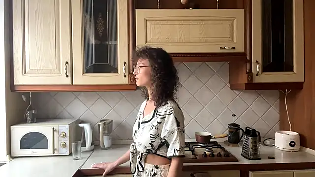 Snapshot of AngelesRavetto chatting on March 19, 2026, 5:29 am AngelesRavetto online show from March 19, 2026, 5:29 am