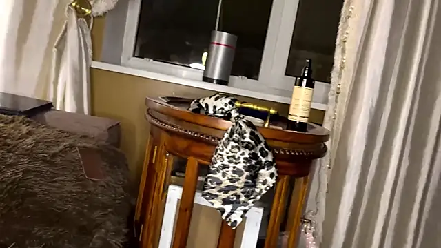 Snapshot of AngelesRavetto chatting on March 16, 2026, 7:27 pm AngelesRavetto online show from March 16, 2026, 7:27 pm