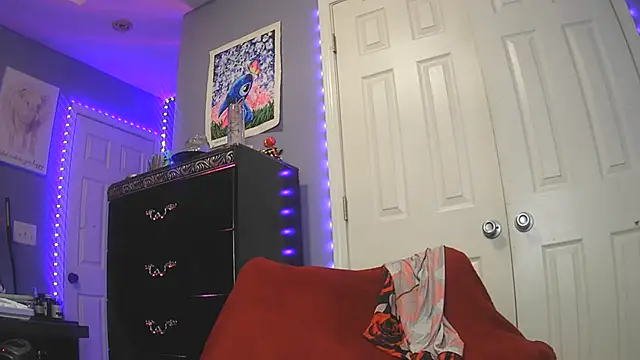 UriUniverse69 online show from June 11, 2026, 3:47 am