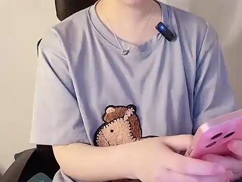 hunhun122 online show from April 6, 2026, 7:37 pm