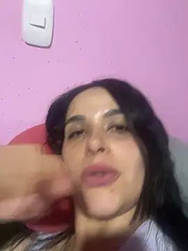 leila moretti online show from April 26, 2026, 12:08 am