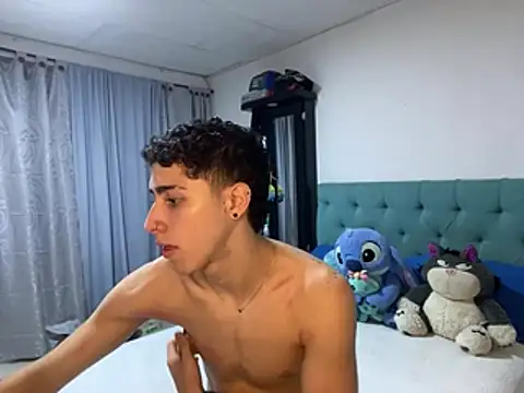 Snapshot of DamonX_X chatting on March 11, 2026, 11:21 pm DamonX X online show from March 11, 2026, 11:21 pm