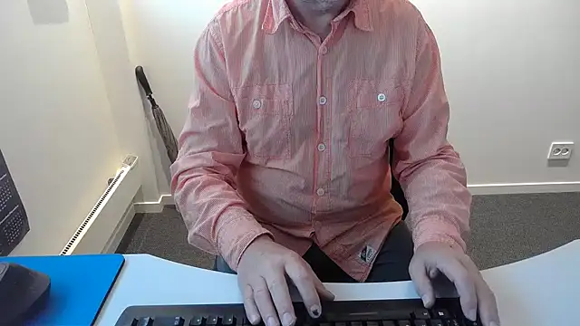Buggemann online show from July 7, 2026, 3:09 am