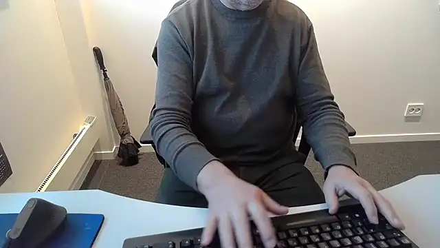 Buggemann online show from April 23, 2026, 4:19 am