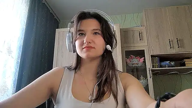 Snapshot of MiryDeni chatting on March 19, 2026, 9:31 am MiryDeni online show from March 19, 2026, 9:31 am