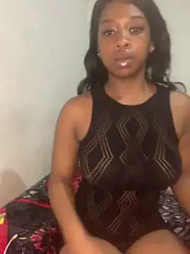 Caramel Beauty online show from March 19, 2026, 5:35 pm