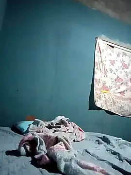 Snapshot of putinha1745 chatting on March 13, 2026, 8:08 am putinha1745 online show from March 13, 2026, 8:08 am