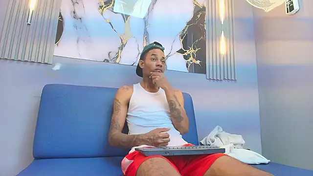 ARLO MORRIS online show from March 14, 2026, 12:33 pm