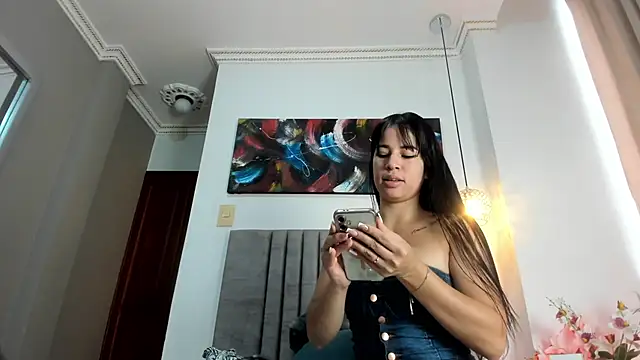 Snapshot of SabrinaWarren_ chatting on May 31, 2026, 2:23 pm SabrinaWarren online show from May 31, 2026, 2:23 pm