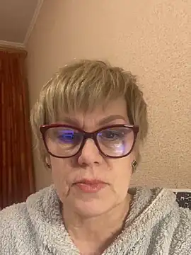 Snapshot of TatkaYang chatting on March 12, 2026, 9:30 pm TatkaYang online show from March 12, 2026, 9:30 pm