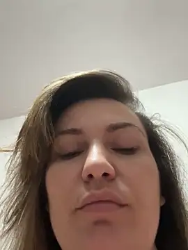 Snapshot of SweetCurvess chatting on March 16, 2026, 11:51 pm SweetCurvess online show from March 16, 2026, 11:51 pm