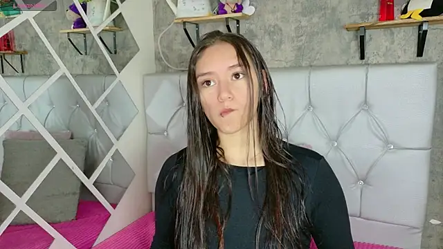 Sophia xoxo1 online show from August 1, 2026, 1:31 pm